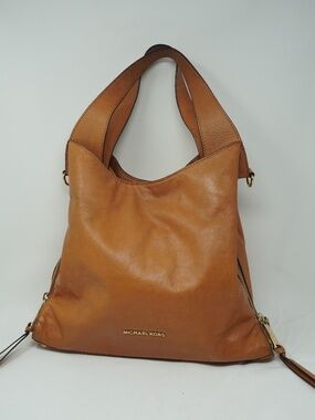 Michael Kors Large Devon Shoulder Tote